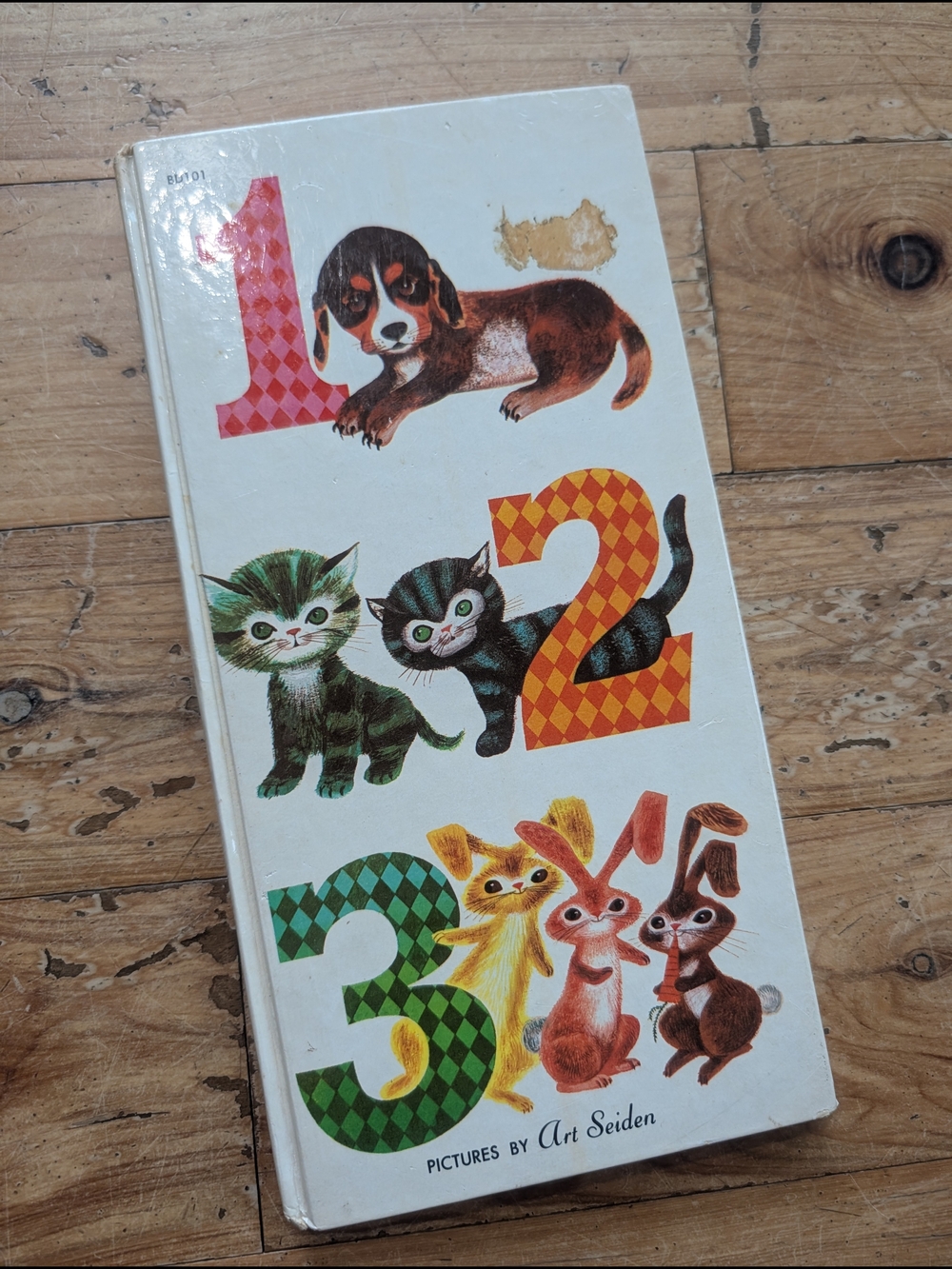 Vintage 1958 CR Hardcover Baby Board Book 123 Colorful Counting Book